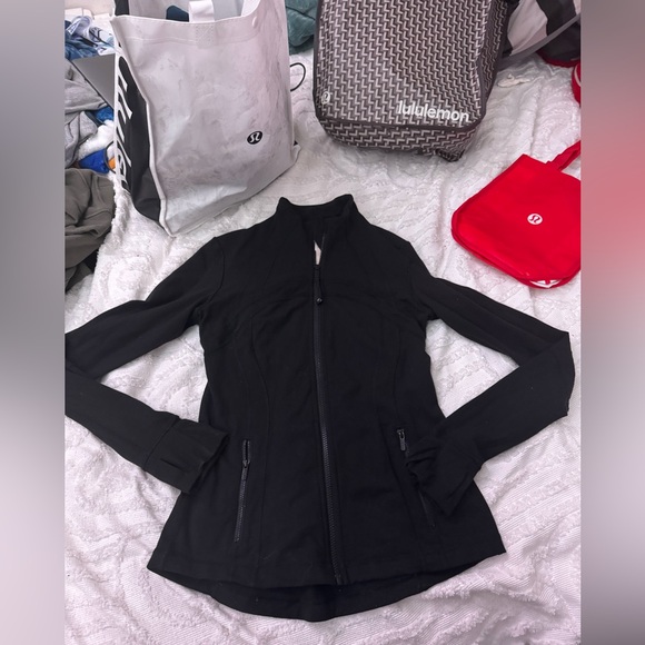 Lululemon define jacket black size 8 in great condition! - Picture 1 of 11
